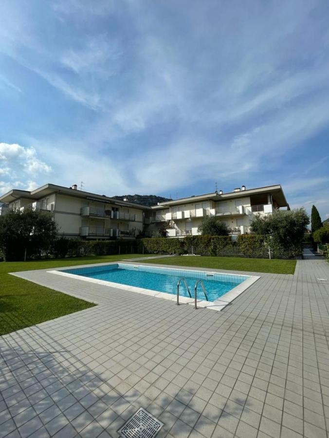 Garden & Pool Perugini Leilighet Torbole Sul Garda Eksteriør bilde